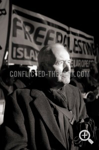 Photograph of former MP Tony Benn surveying the scene at the Stop The War march, Temple, 2009
